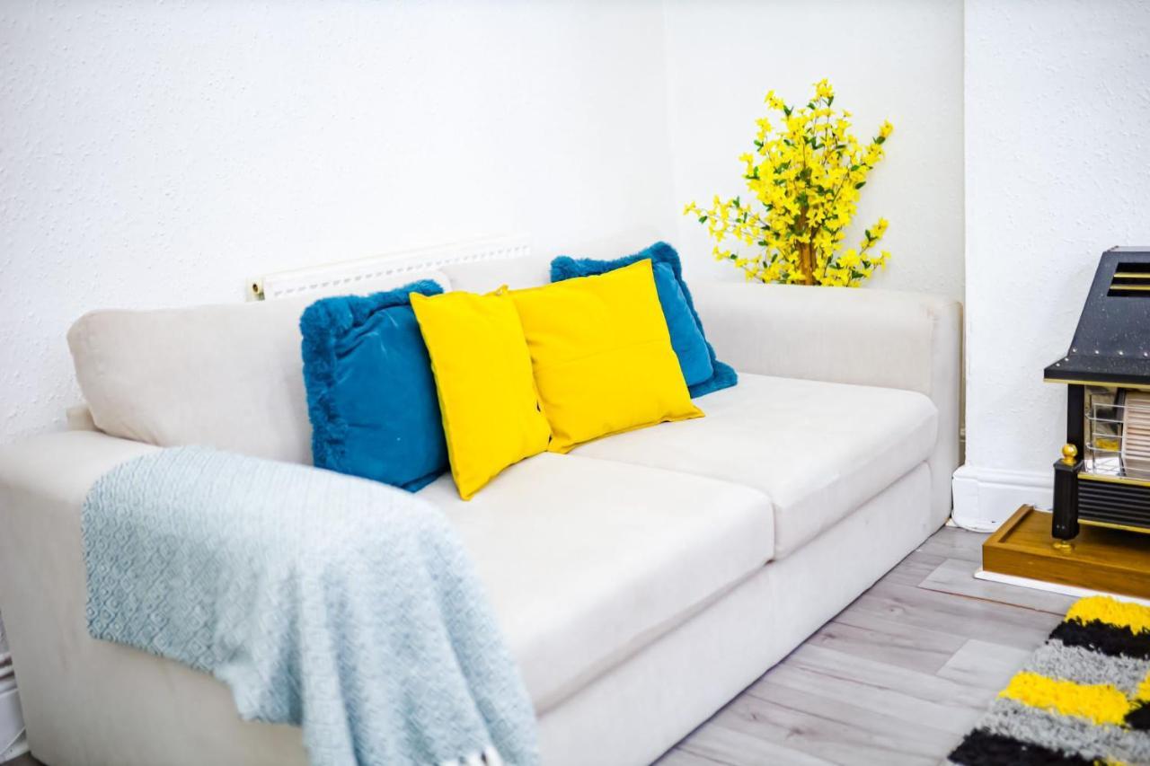Beautiful 2 Bedroom House - Free Parking - Lt House Leicester Luaran gambar