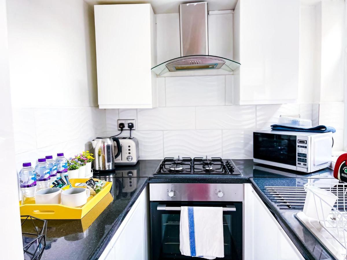 Beautiful 2 Bedroom House - Free Parking - Lt House Leicester Luaran gambar